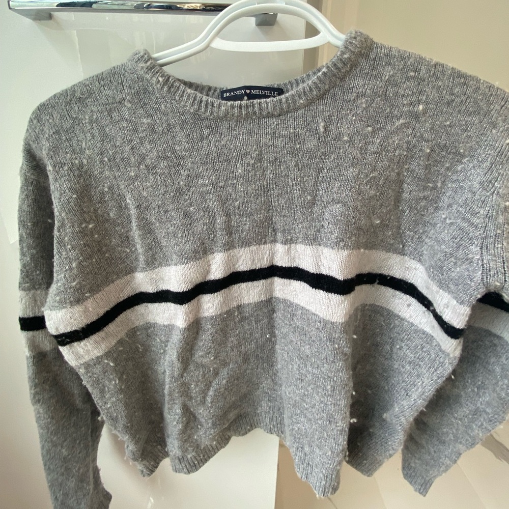 Brandy Melville Grey knit sweater with white&black stripe